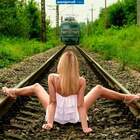 — Петрович, кто это там на шпалах?.. -Где?.. -Да всё, проехали... pic