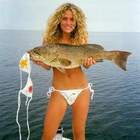 Жили они у моря, она ловили рыбу, а он ее жарил pic